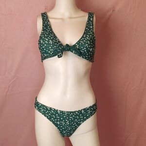 Zaful Green and White Floral Print Tie Front Bikini size Small